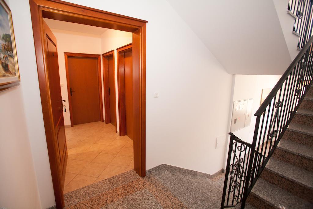 Apartments Bogovic Малинська Екстер'єр фото