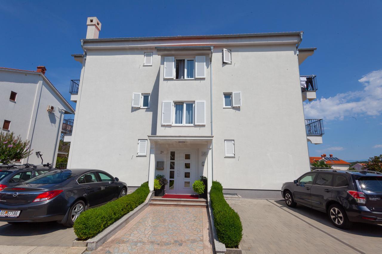 Apartments Bogovic Малинська Екстер'єр фото